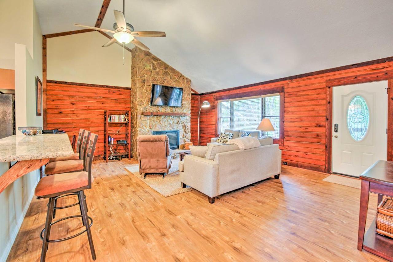 Spacious Kemah Clear Lake Home With Porch And Fire Pit Exteriér fotografie
